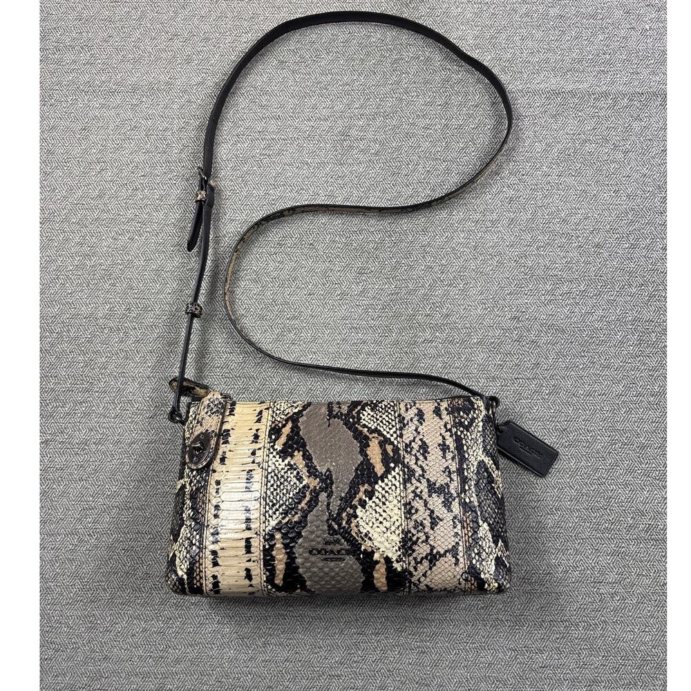 Coach Crosby Crossbody Embossed Cowhide Leather w/ Hang Tag Snake Skin Look Bag